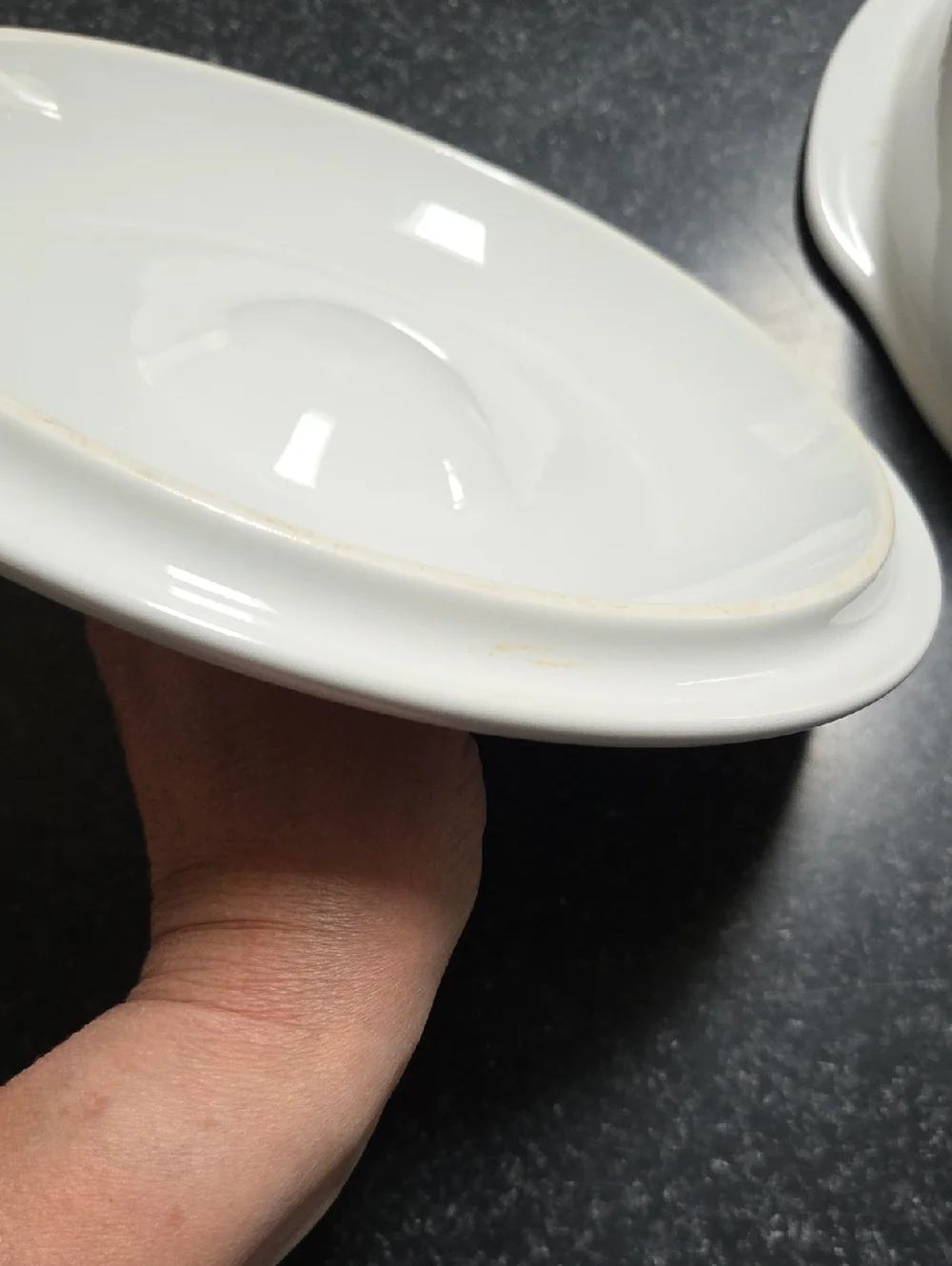 Corelle Coordinates White Covered Casserole Dish By Corning  2.5 Qt.